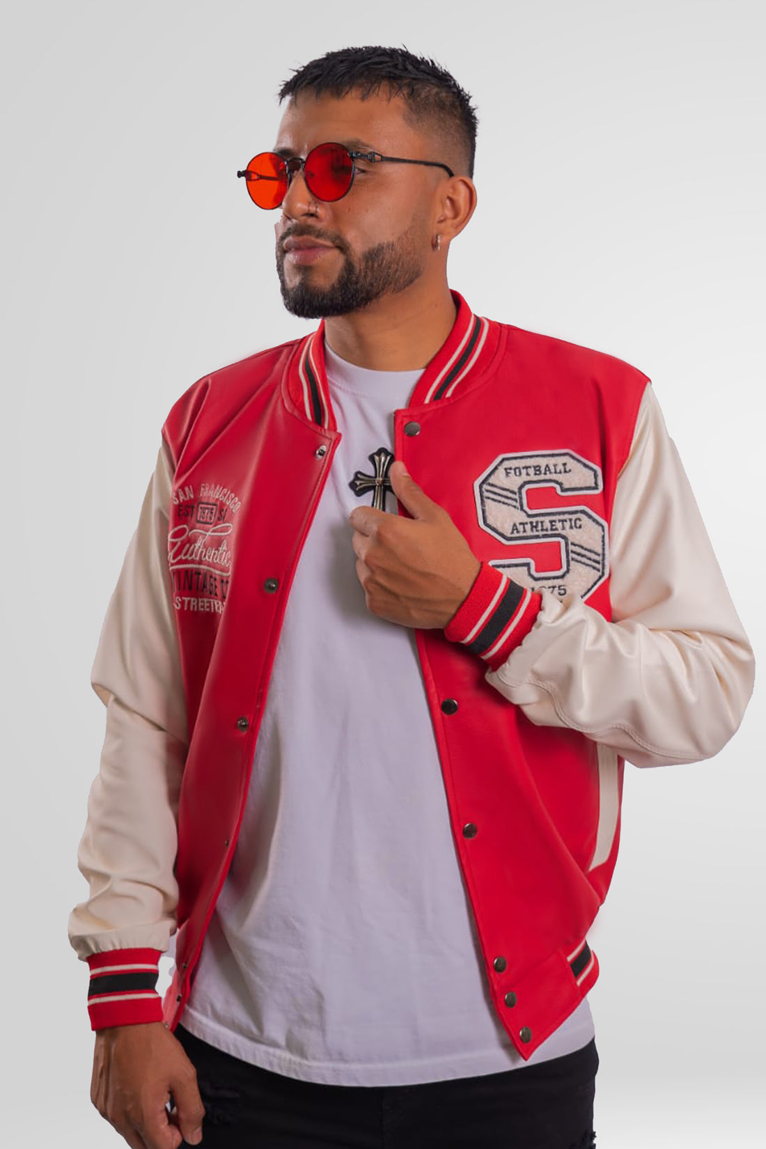 Beisbolera 1975 roja