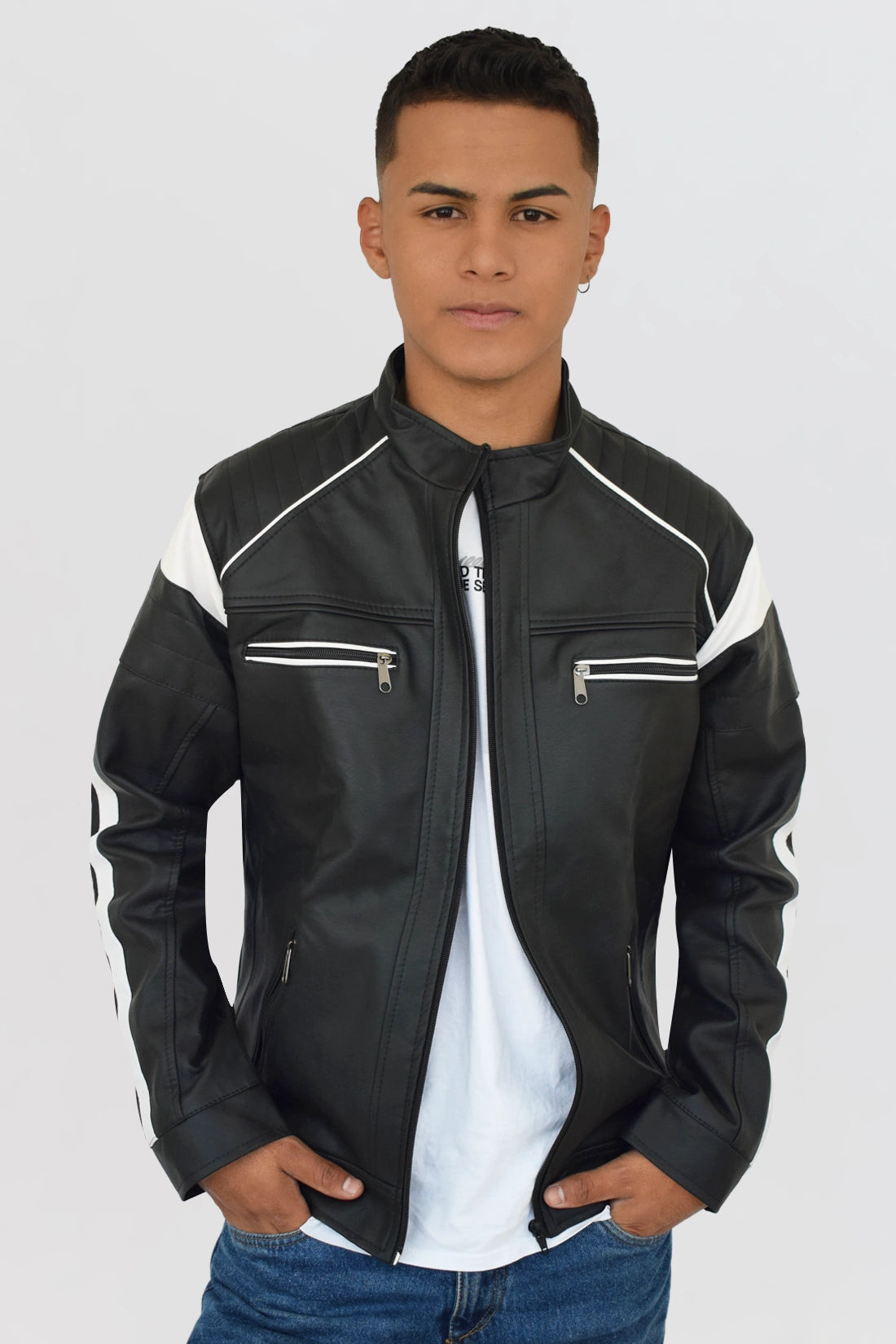 Chaqueta-cuerotex-w20-negra-blanca-frente