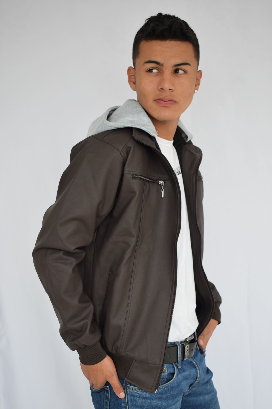 chaqueta akt-cafe-capota-lado