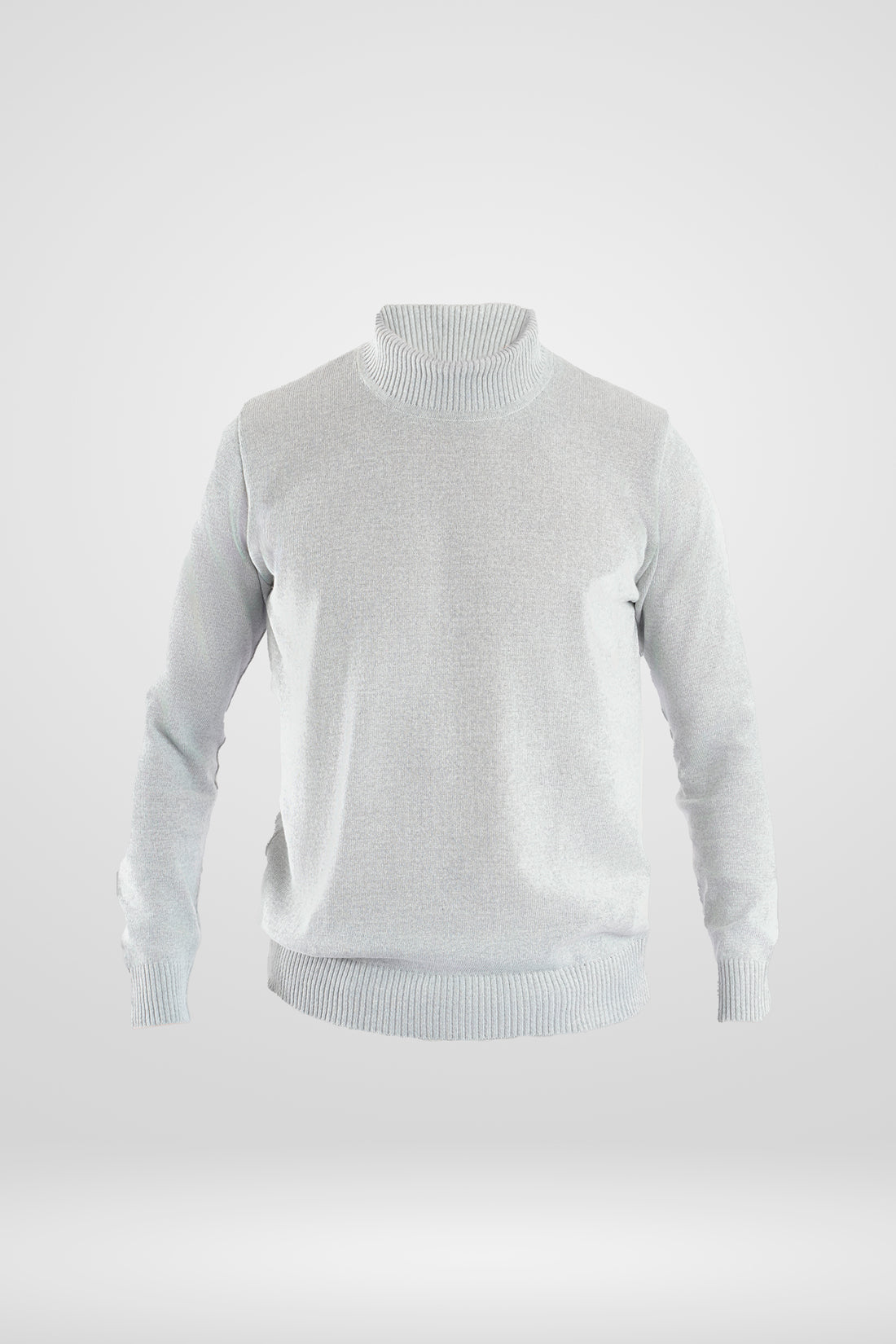 Saco Liscio gris claro de cuello alto para hombre vista frontal y hombro, tejido premium Miratex que no requiere planchado. Disponible en Colombia con pago al recibir y crédito Sistecrédito en lsjsas.com."