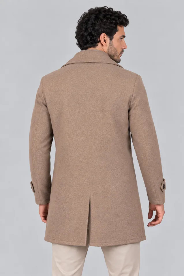 Gabán Imperial caramelo para hombre en paño licrado, vista posterior